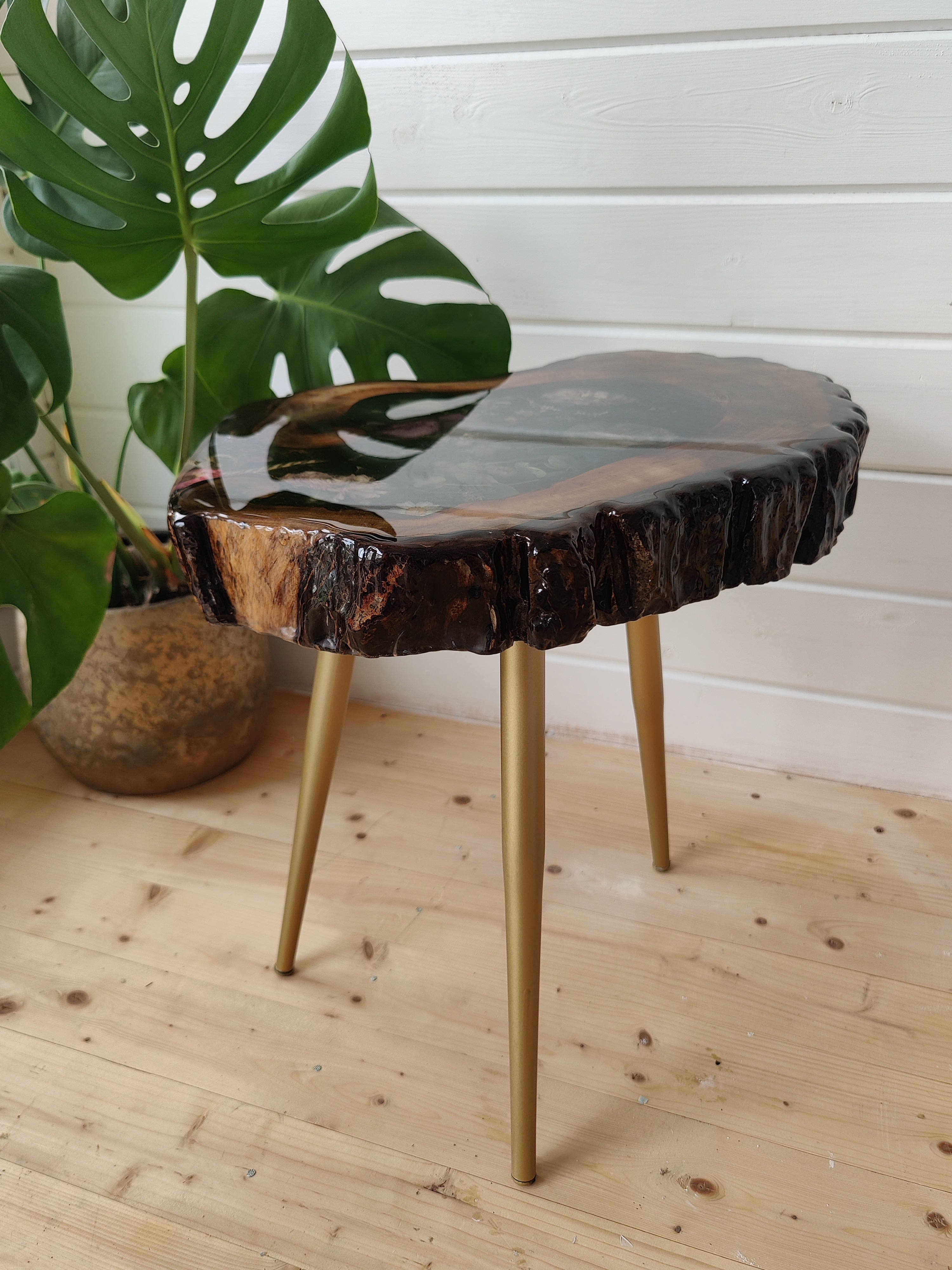 Set Beistelltische aus Walnuss und Blumen