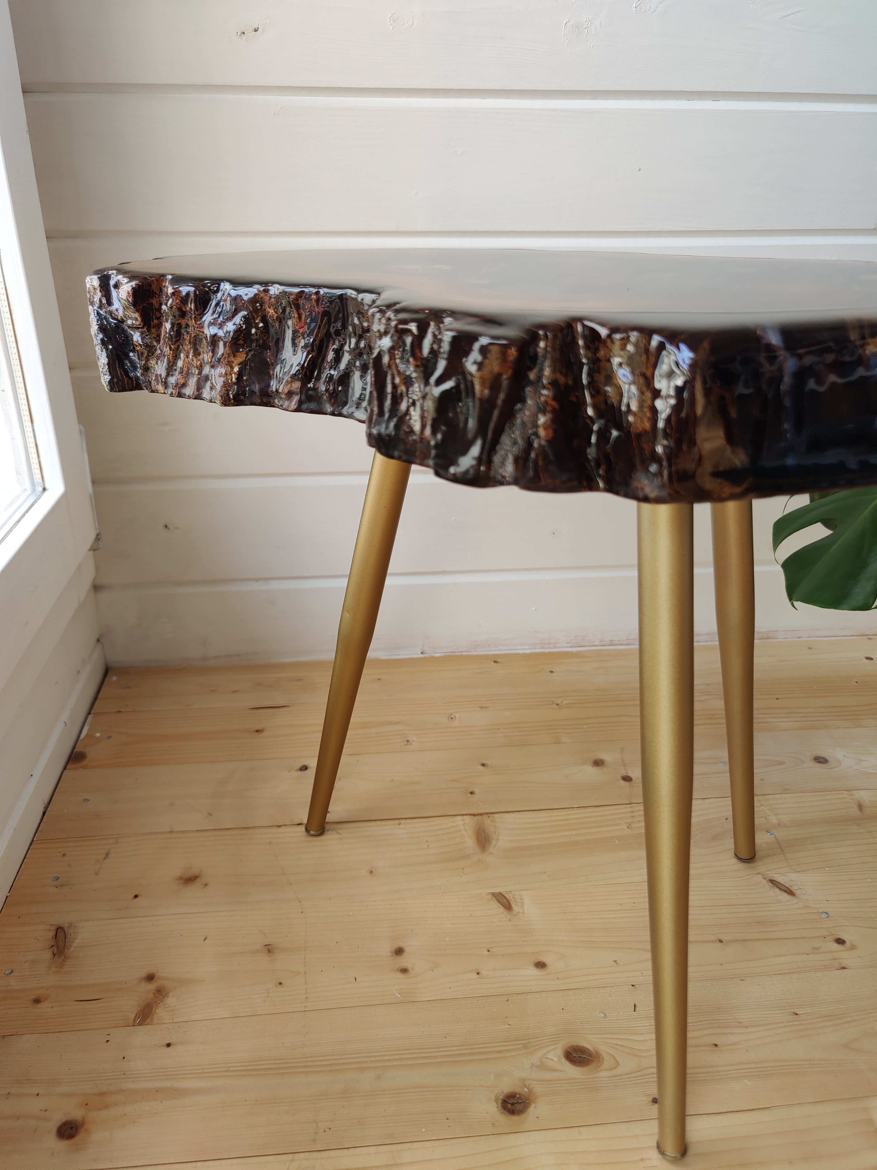 Set Beistelltische aus Walnuss und Blumen