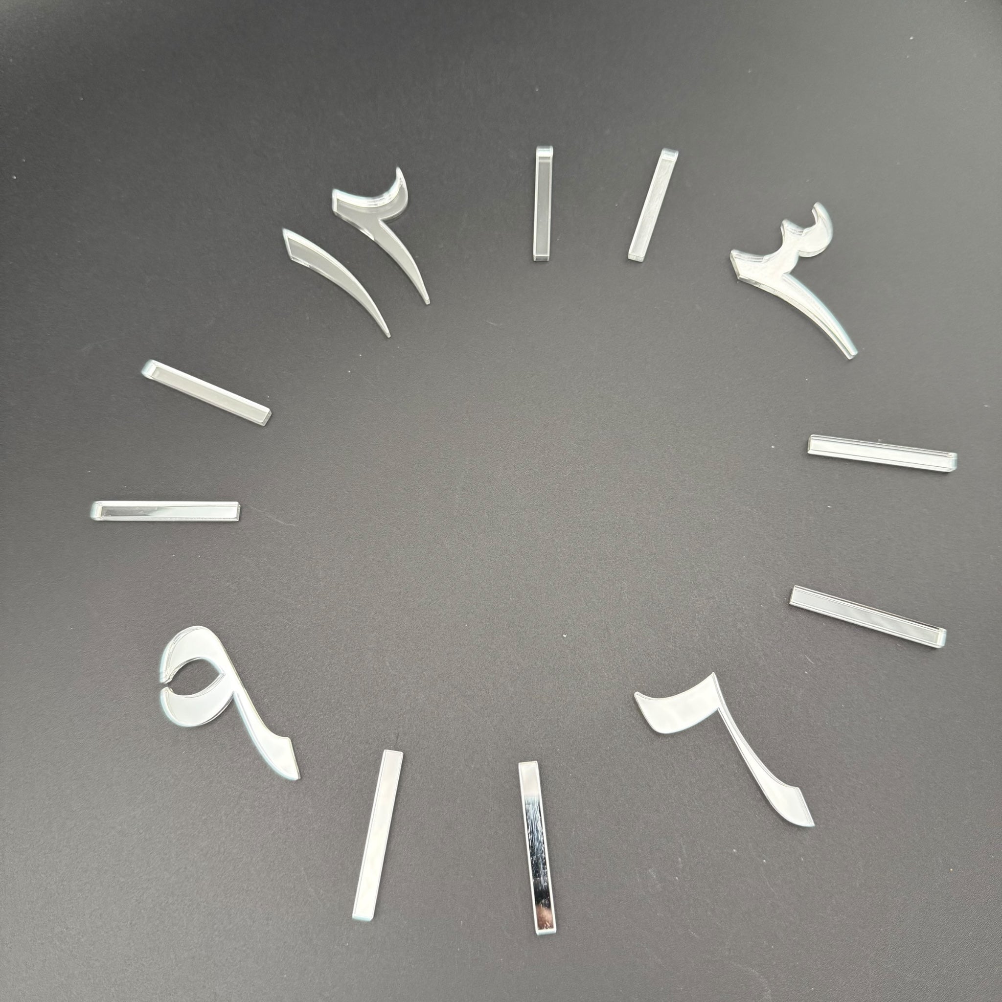 Zahlen für Uhrenherstellung aus Spiegelacryl – ORIENTALisch – Zahlen 3 6 9 12 – optional mit Punkten