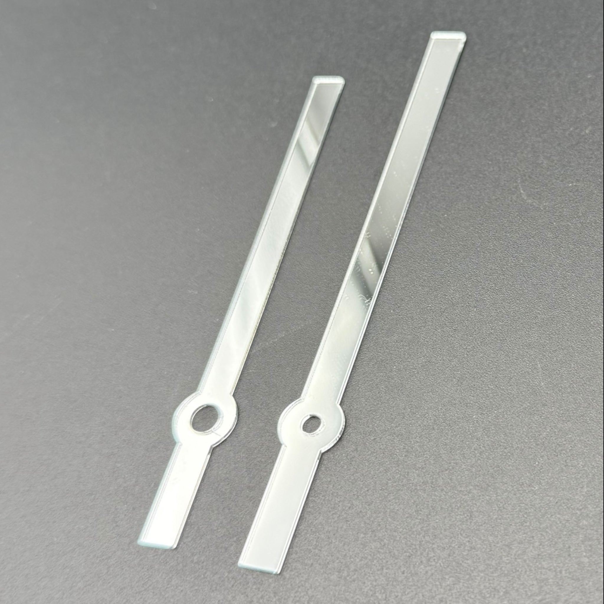 Uhrzeiger "Klassik" aus Spiegelacryl