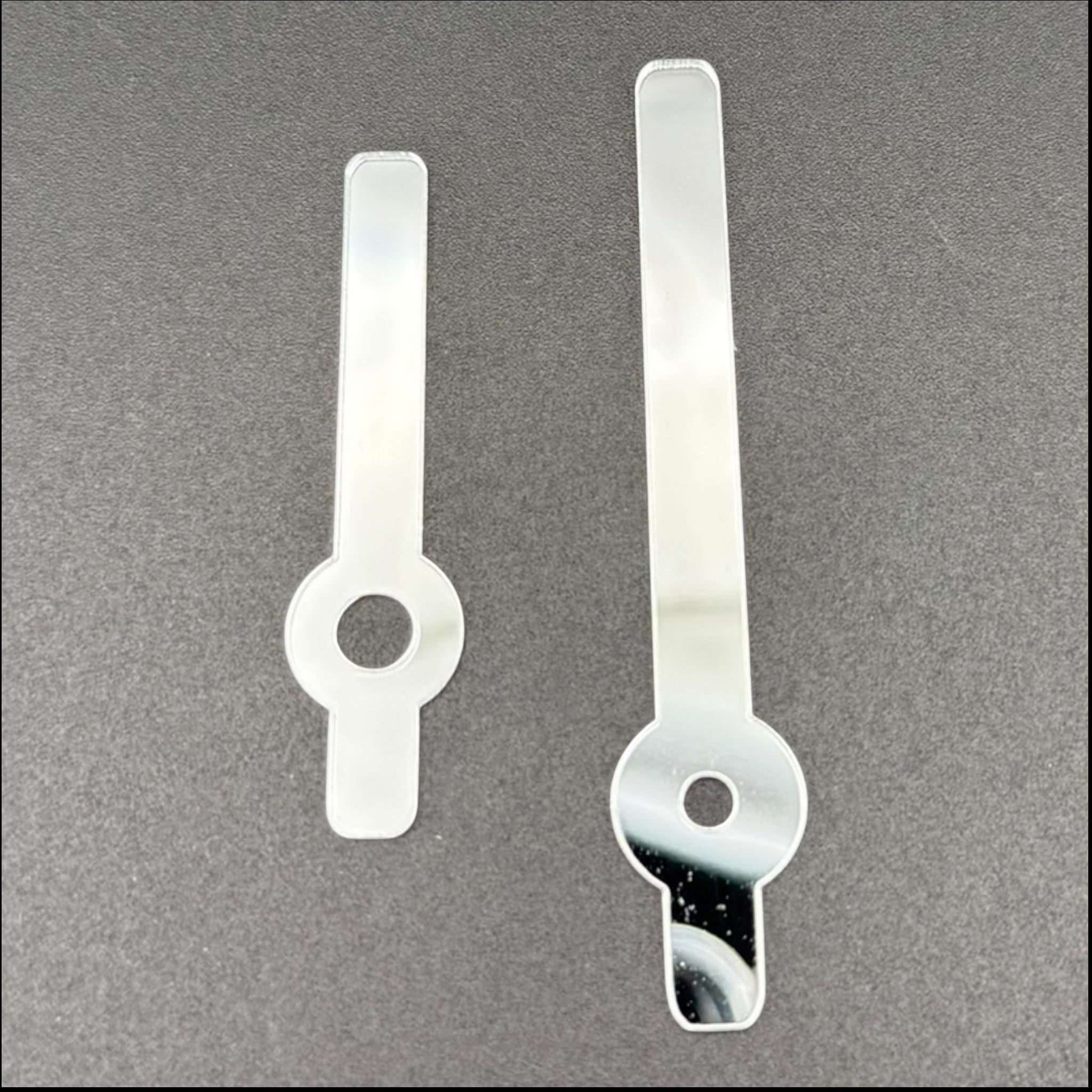 Mini Rund Uhrzeiger Gold – Kompakt für kleine DIY Wanduhrprojekte