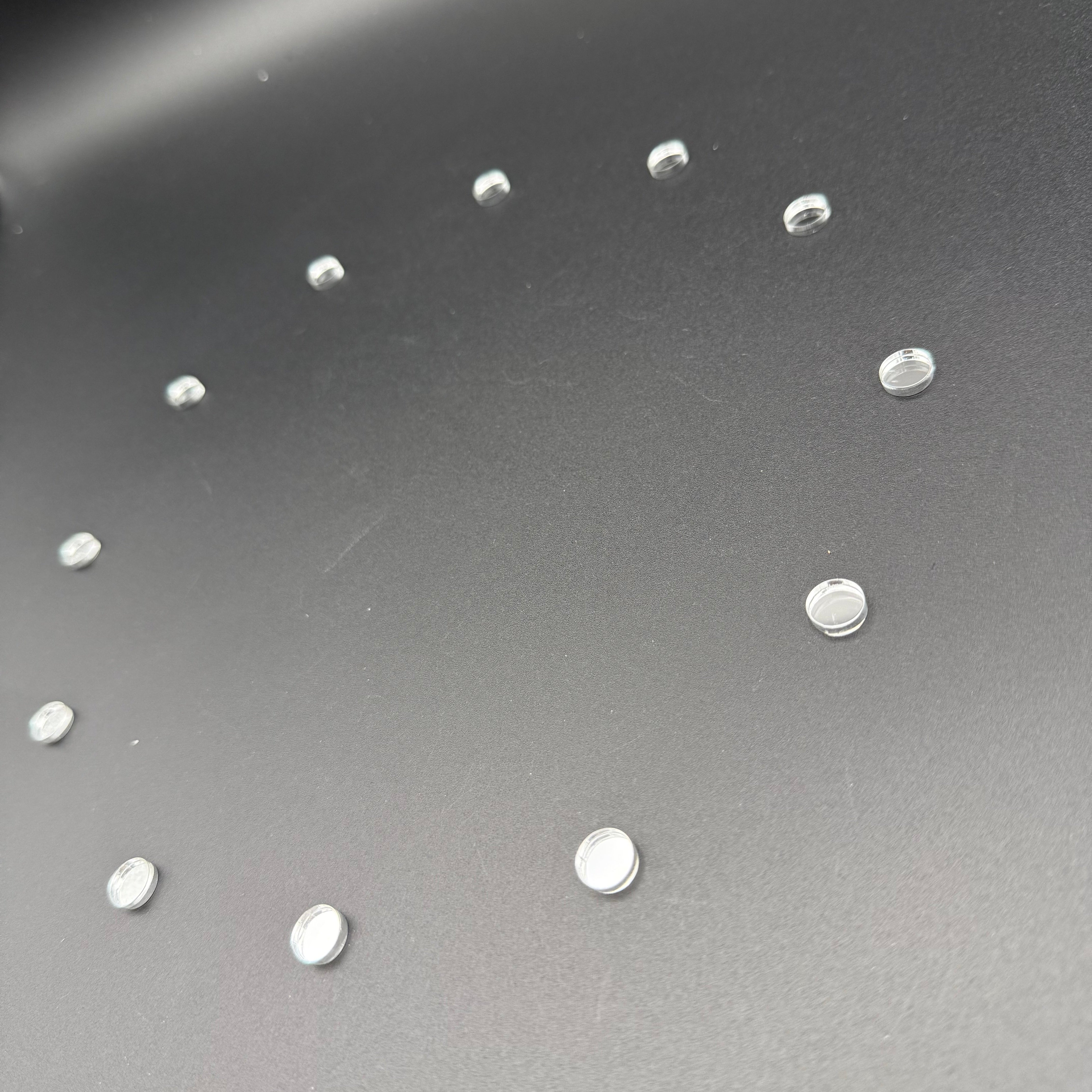 Punkte für Uhrenherstellung aus Spiegelacryl – DOT SET – 12 runde Markierungen – minimalistisches Uhrendesign aus Acryl