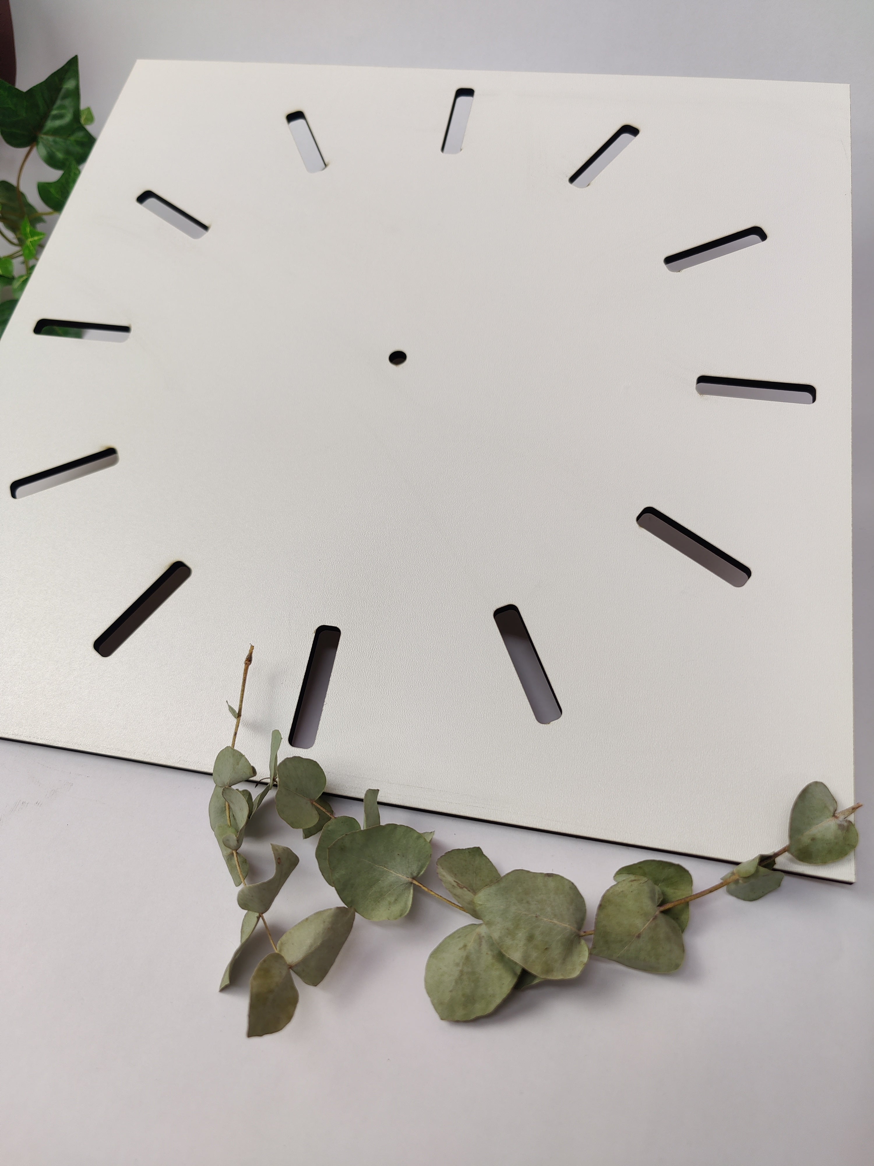 Artboard Uhr "square line"
